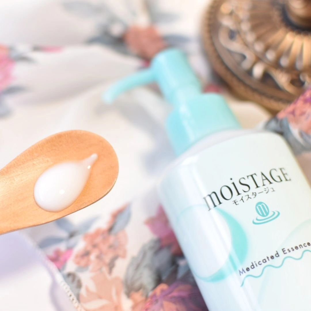 モイスタージュ　薬用エッセンスゲル（しっとり）  ［医薬部外品］/モイスタージュ/フェイスクリームを使ったクチコミ（3枚目）