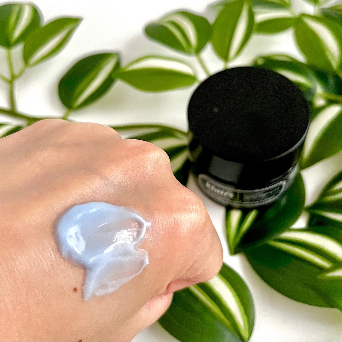 ミッドナイトブルーカーミングクリーム/Klairs/フェイスクリームを使ったクチコミ(3枚目)