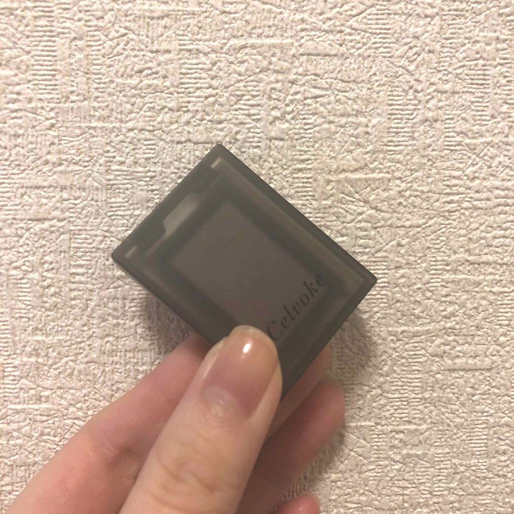 セルヴォーク ヴォランタリー アイズ/Celvoke/単色アイシャドウを使ったクチコミ(1枚目)