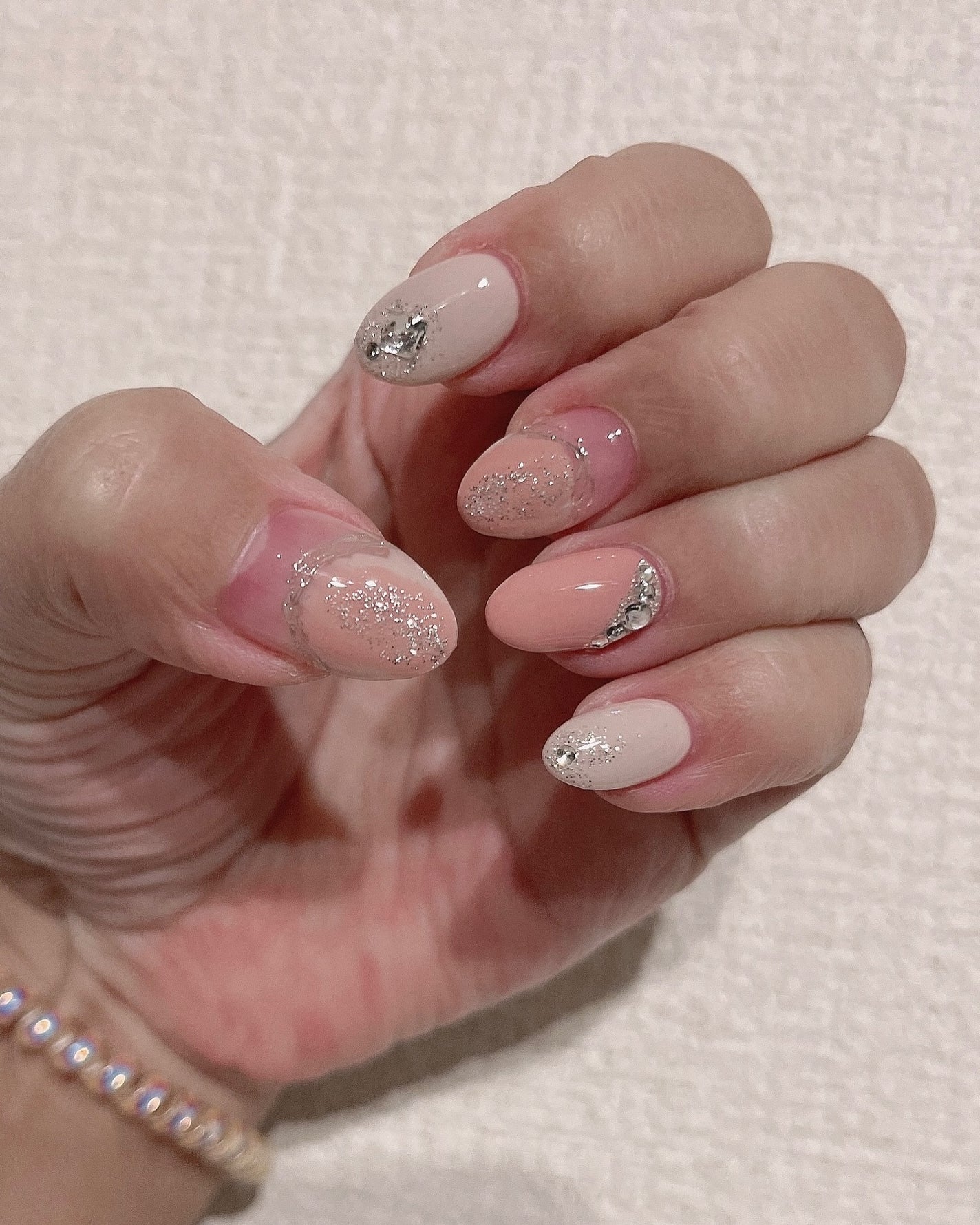 nao@フォロバ100 on LIPS 「*⑅୨୧┈┈┈┈┈┈┈┈┈୨୧⑅*。ネイルチェンジ💅春らしくピ..」(1枚目)