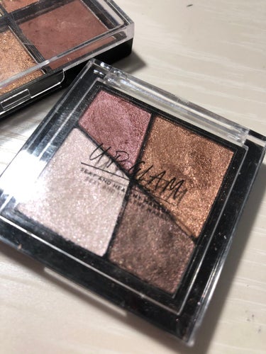 UR GLAM　VELVET EYE COLOR PALETTE/U R GLAM/アイシャドウパレットを使ったクチコミ（1枚目）