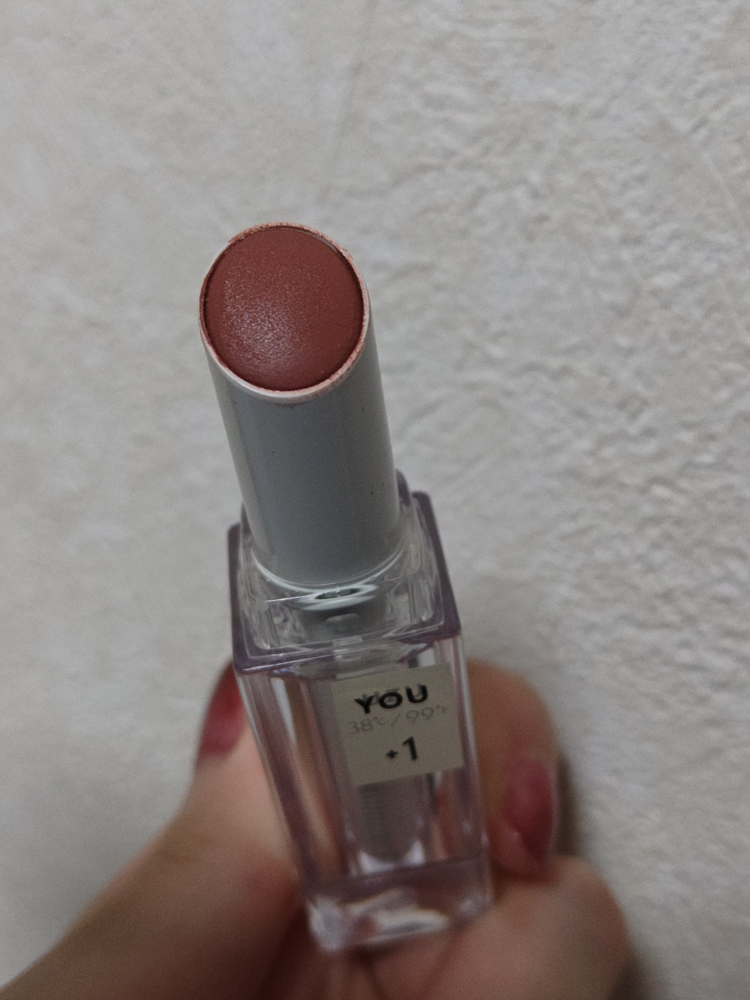 38℃/99℉ LIPSTICK  ＜YOU＞/UZU BY FLOWFUSHI/口紅を使ったクチコミ（3枚目）