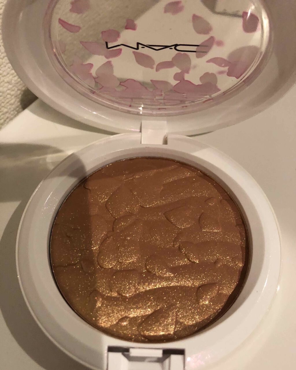 BOOM BOOM BLOOMハイライトパウダー/M・A・C/パウダーハイライトを使ったクチコミ(1枚目)