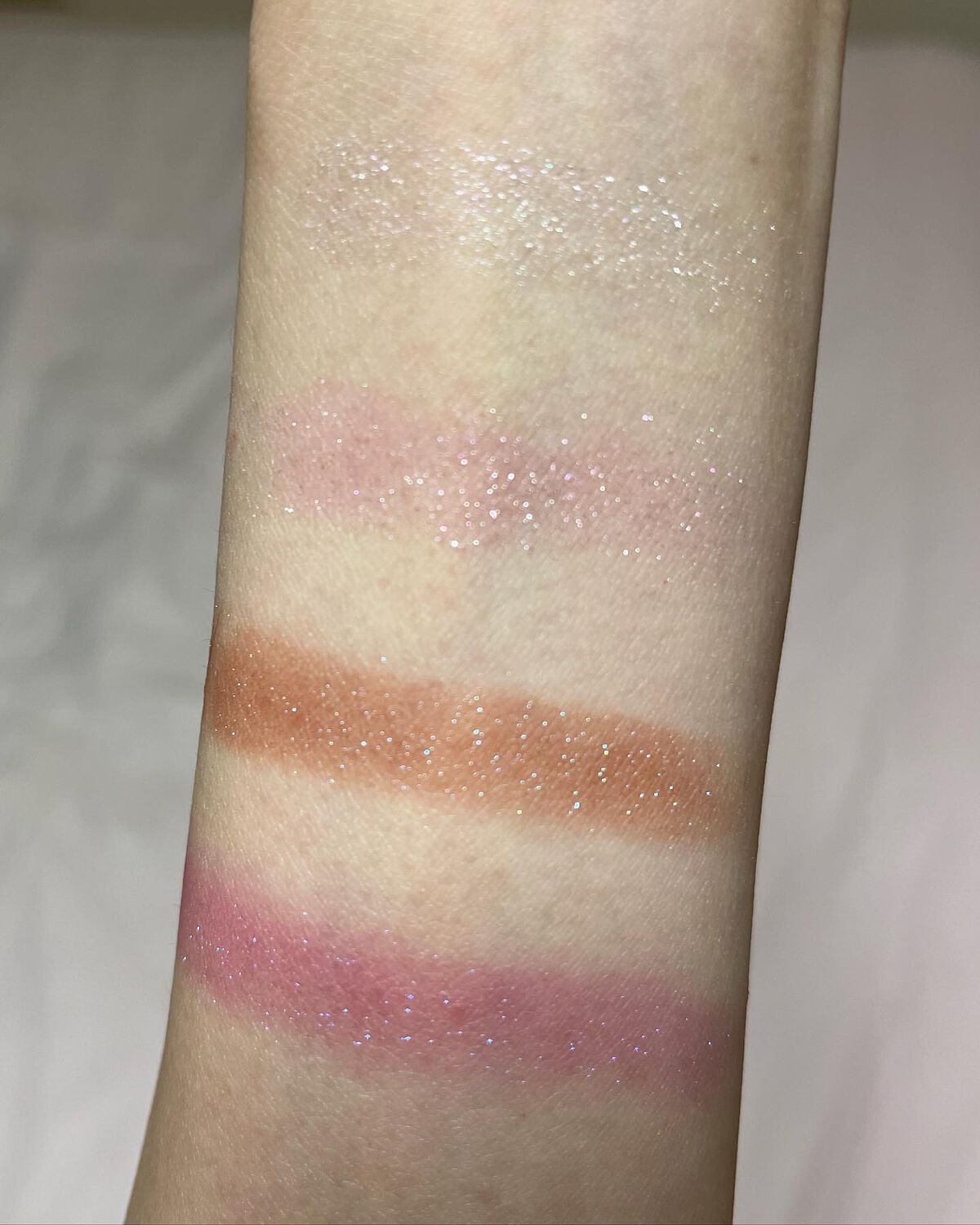 ラズル アイカラー/エレガンス ラズル /単色アイシャドウを使ったクチコミ(3枚目)