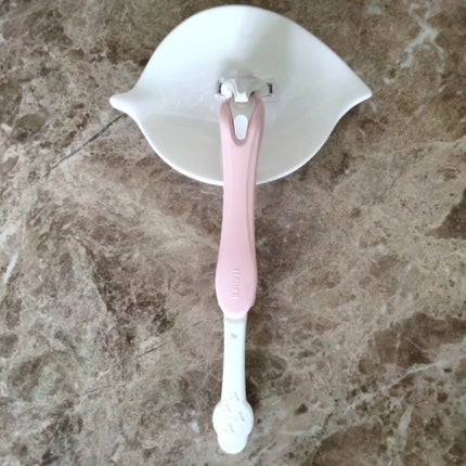 ピアニィ背中用/ピアニィ/シェーバーを使ったクチコミ(5枚目)