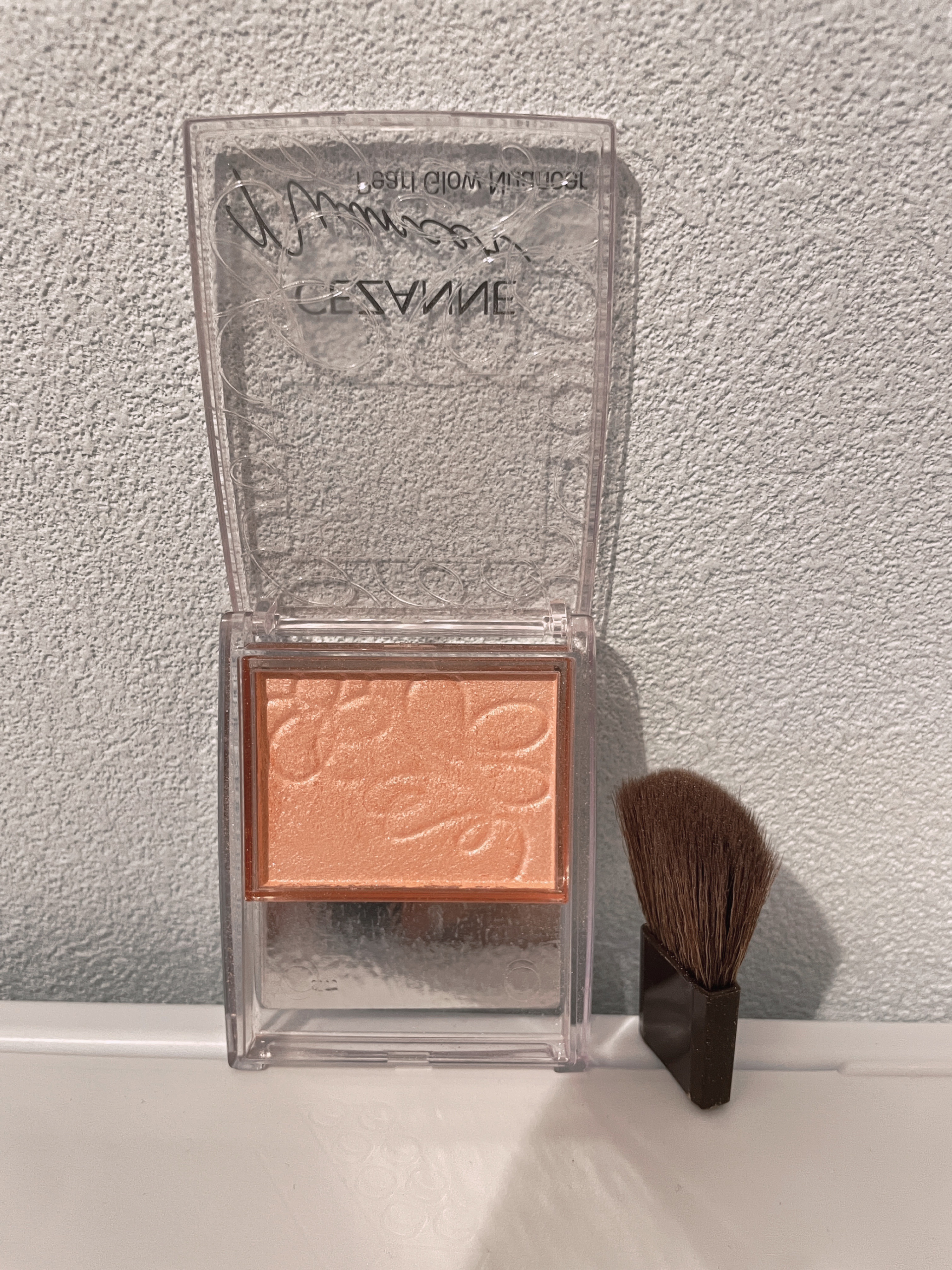 パールグロウニュアンサー/CEZANNE/パウダーハイライトを使ったクチコミ（1枚目）