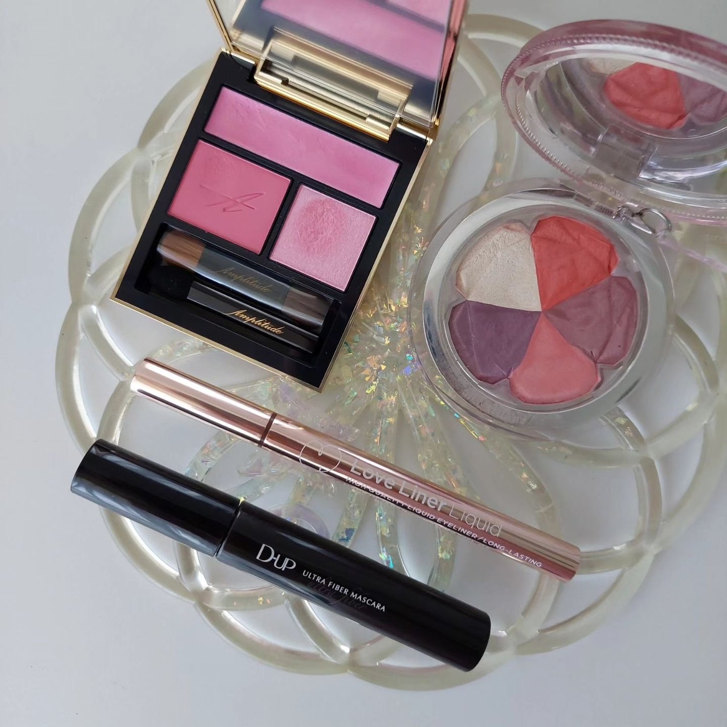 コンスピキュアス アイズ/Amplitude/アイシャドウパレットを使ったクチコミ(6枚目)