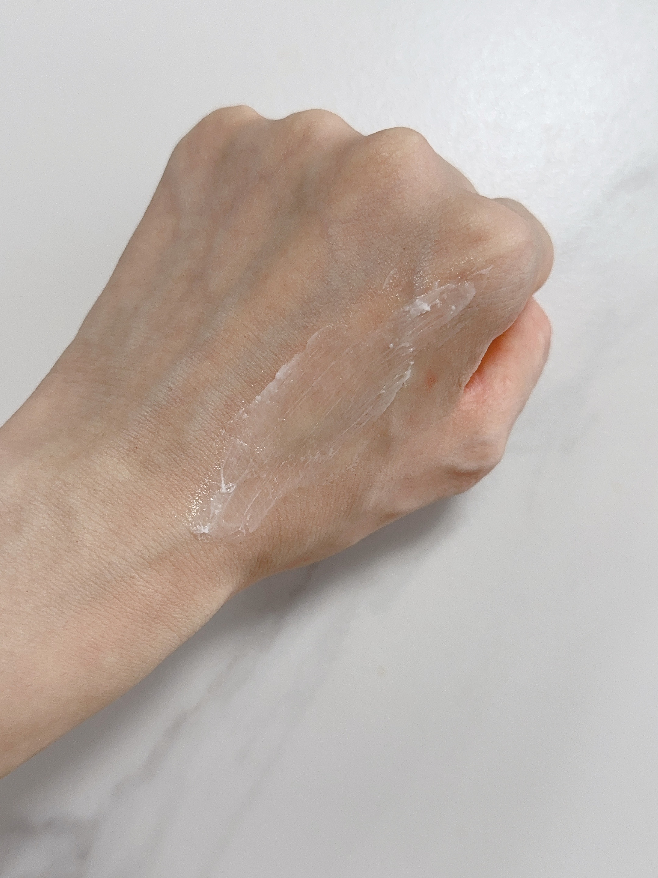 セラム シールド/ONE BY KOSE/フェイスバームを使ったクチコミ（2枚目）