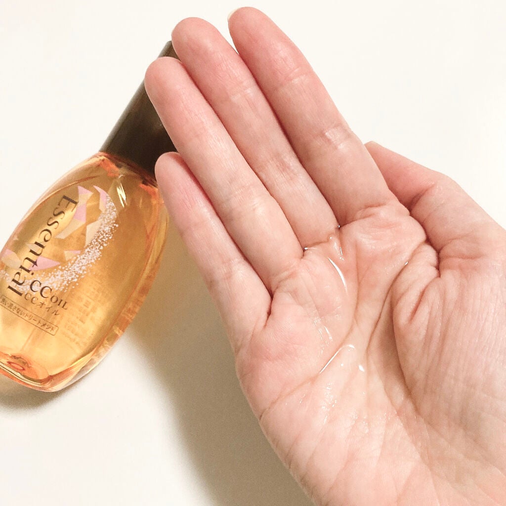 CCオイル/エッセンシャル/ヘアオイルを使ったクチコミ(2枚目)