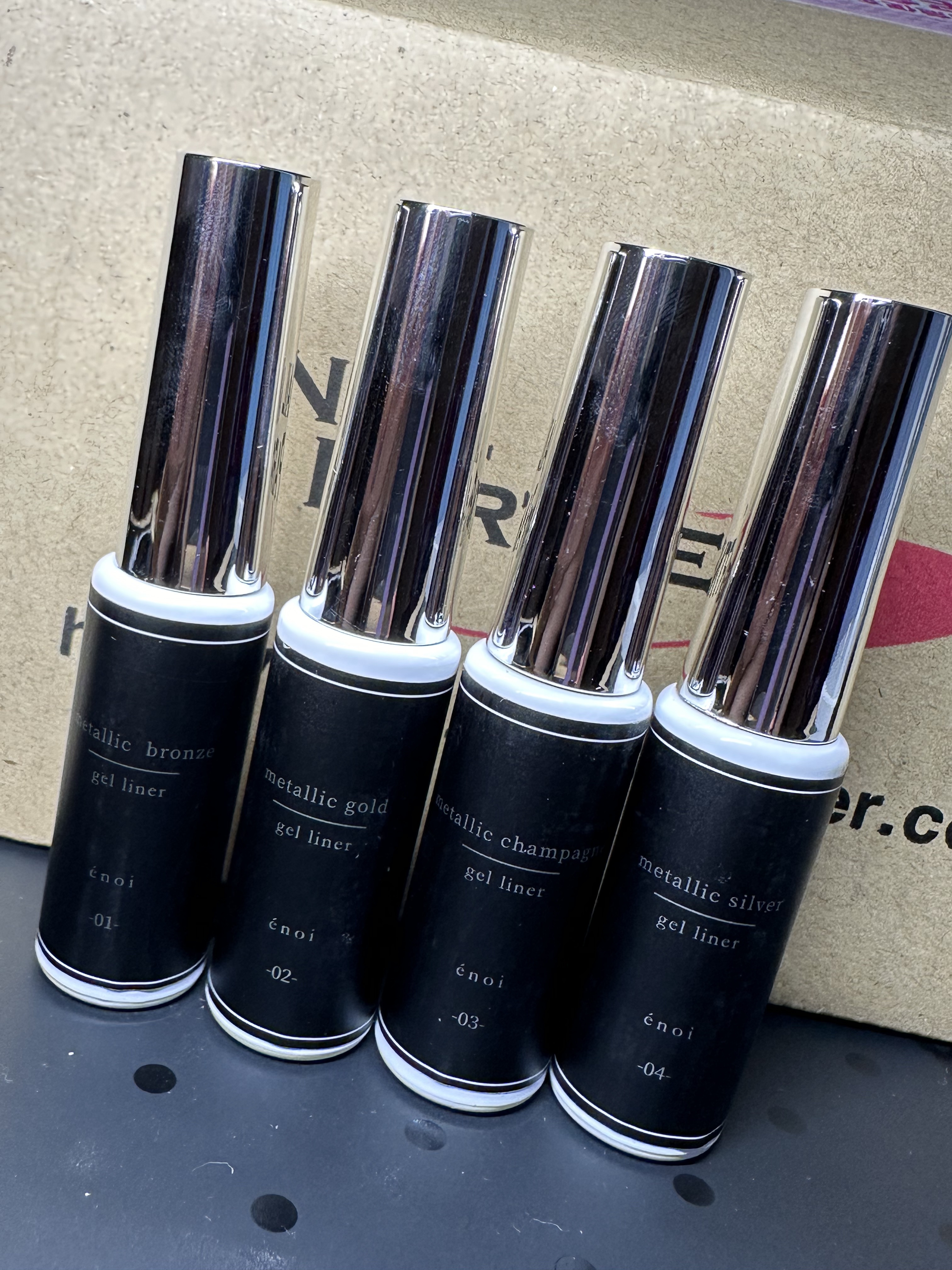 新品 enoi llic gel liner 4色セット enoi メタリック ジェルライナー4色セット metallic gel liner