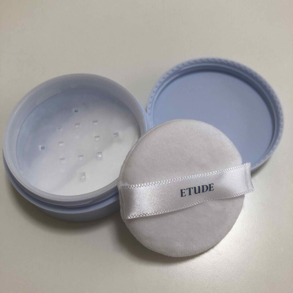 シーバムコントロールパウダー/ETUDE/ルースパウダーを使ったクチコミ(2枚目)