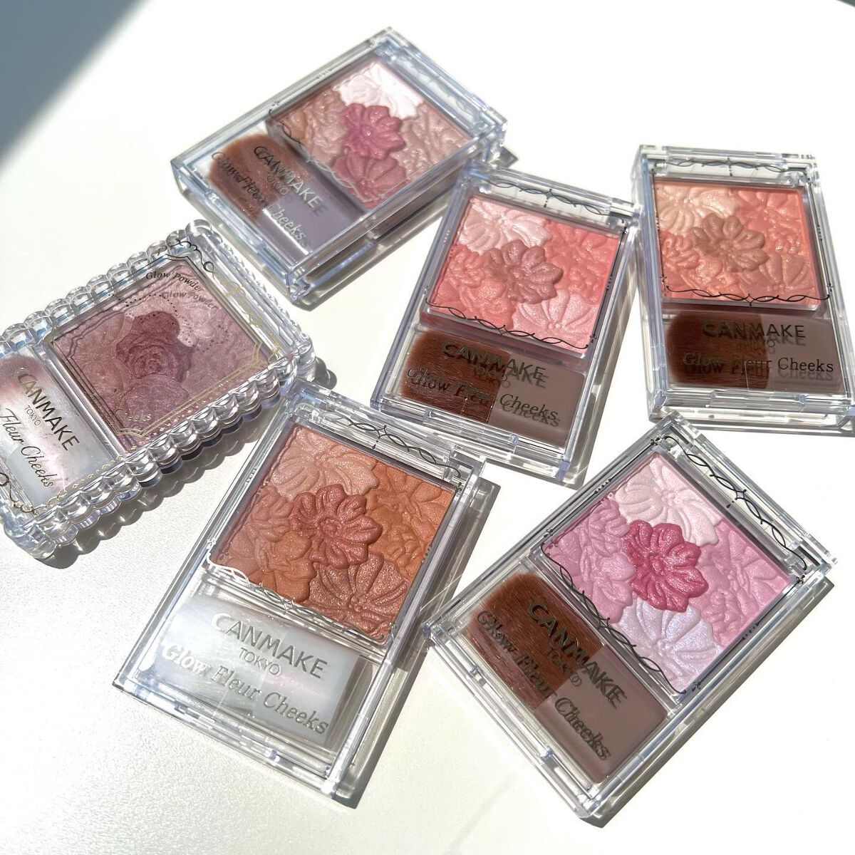 グロウフルールチークス/キャンメイク/パウダーチークを使ったクチコミ（1枚目）