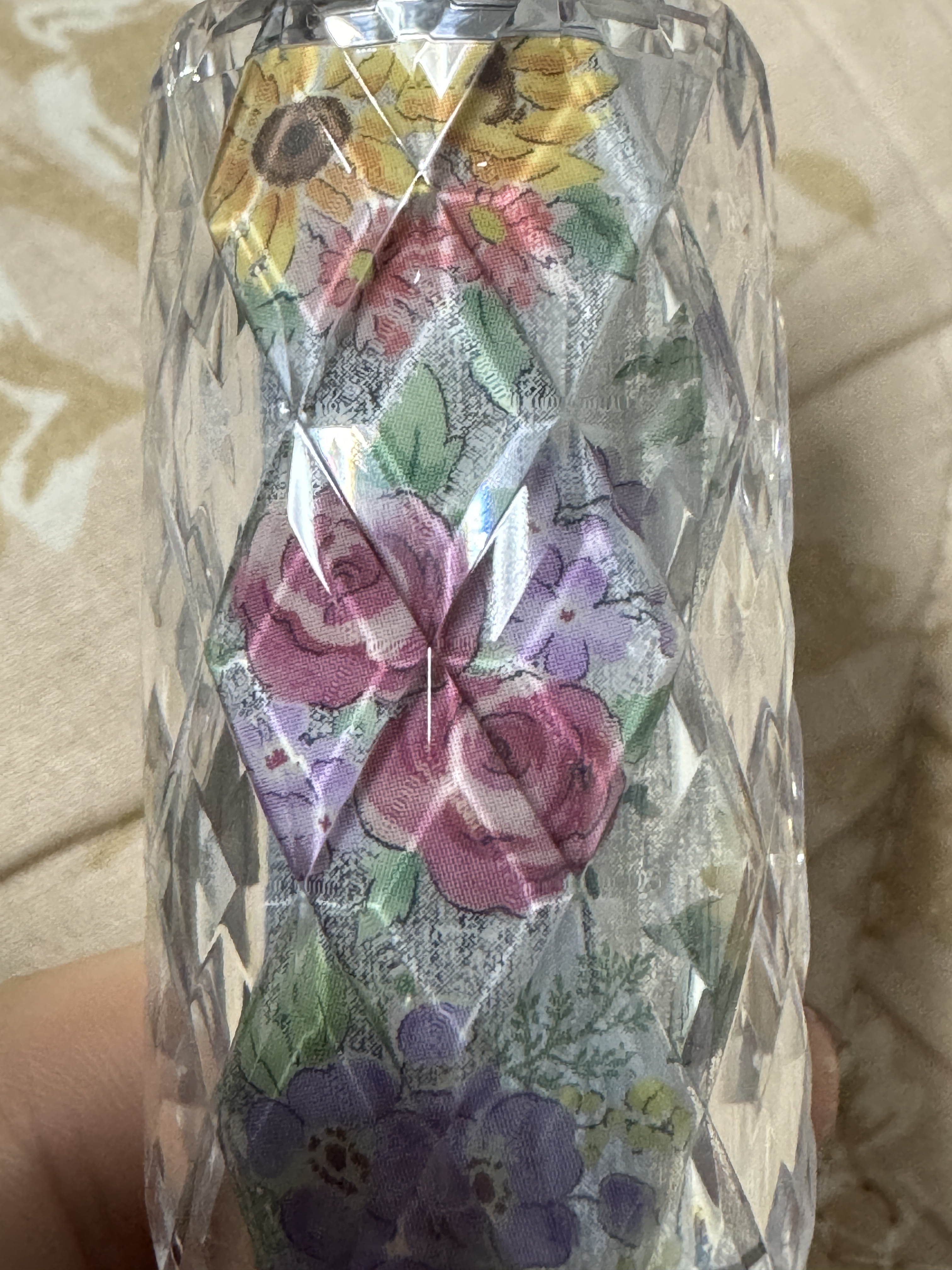 ジルスチュアート ブルーム リップ キャンディ ユーフォリックブーケ 103 glow euphoric bouquet/JILL STUART/口紅を使ったクチコミ（3枚目）