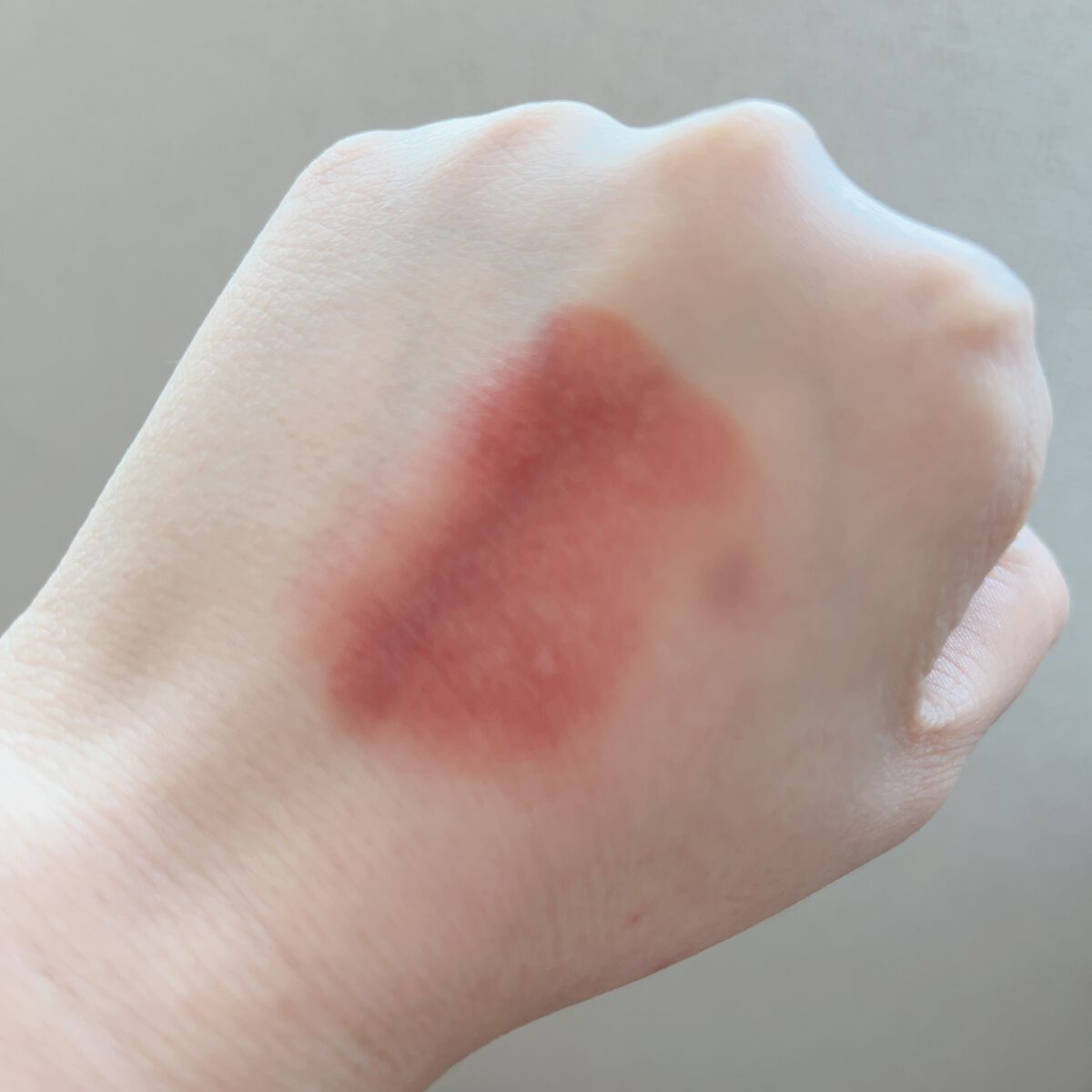 リップ カラー サテン マット 24 マロケイン/TOM FORD BEAUTY/口紅を使ったクチコミ（3枚目）