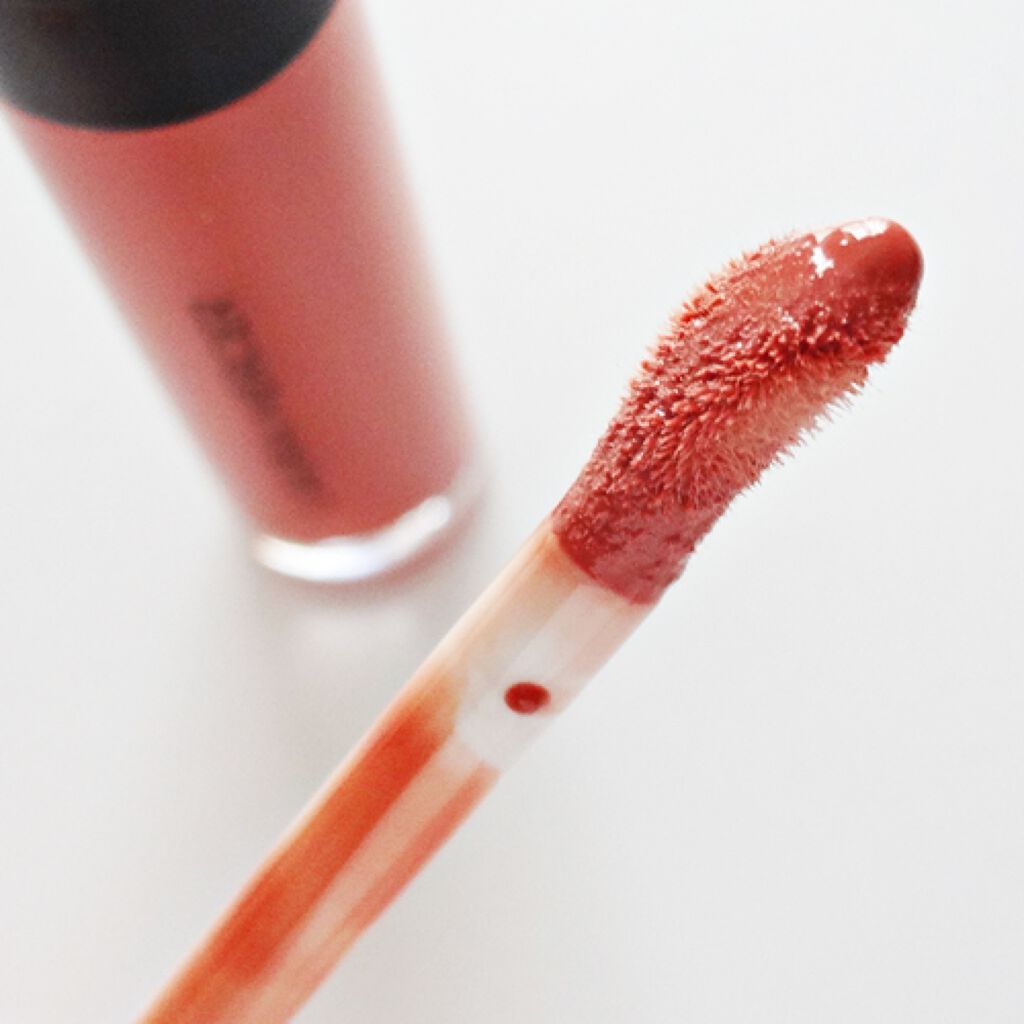 リップ グラッセ ハイドレーティング バームグロス/ローラ メルシエ/リップグロスを使ったクチコミ(2枚目)