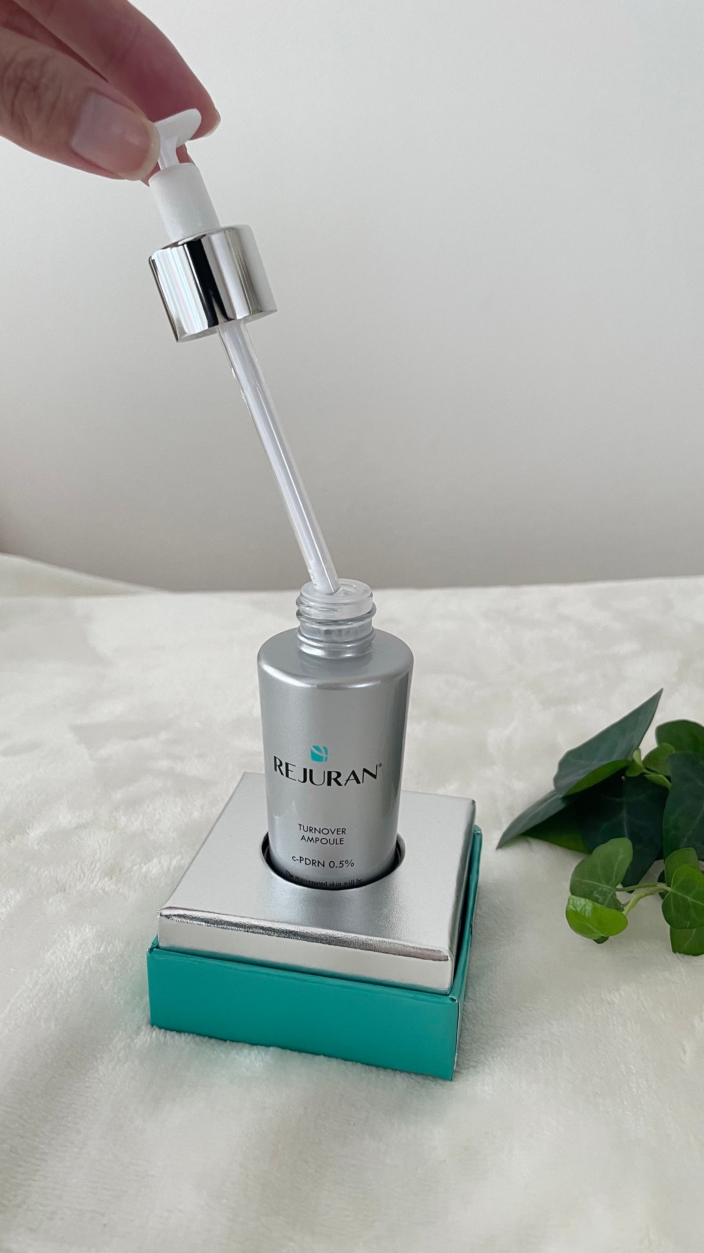 REJURAN ターンオーバーアンプル/REJURAN COSMETICS/美容液を使ったクチコミ(2枚目)