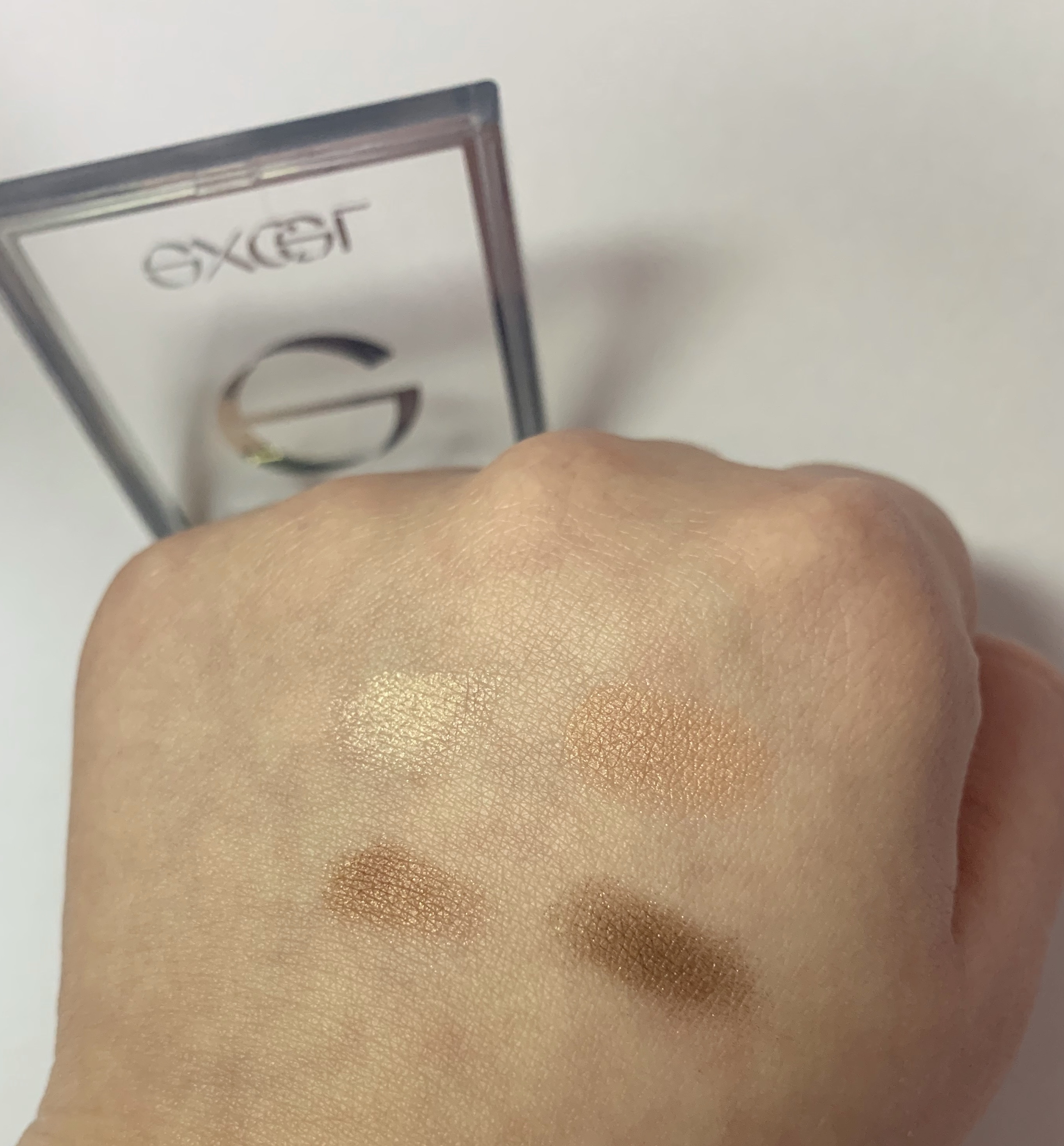 スキニーリッチシャドウ/excel/アイシャドウパレットを使ったクチコミ（3枚目）