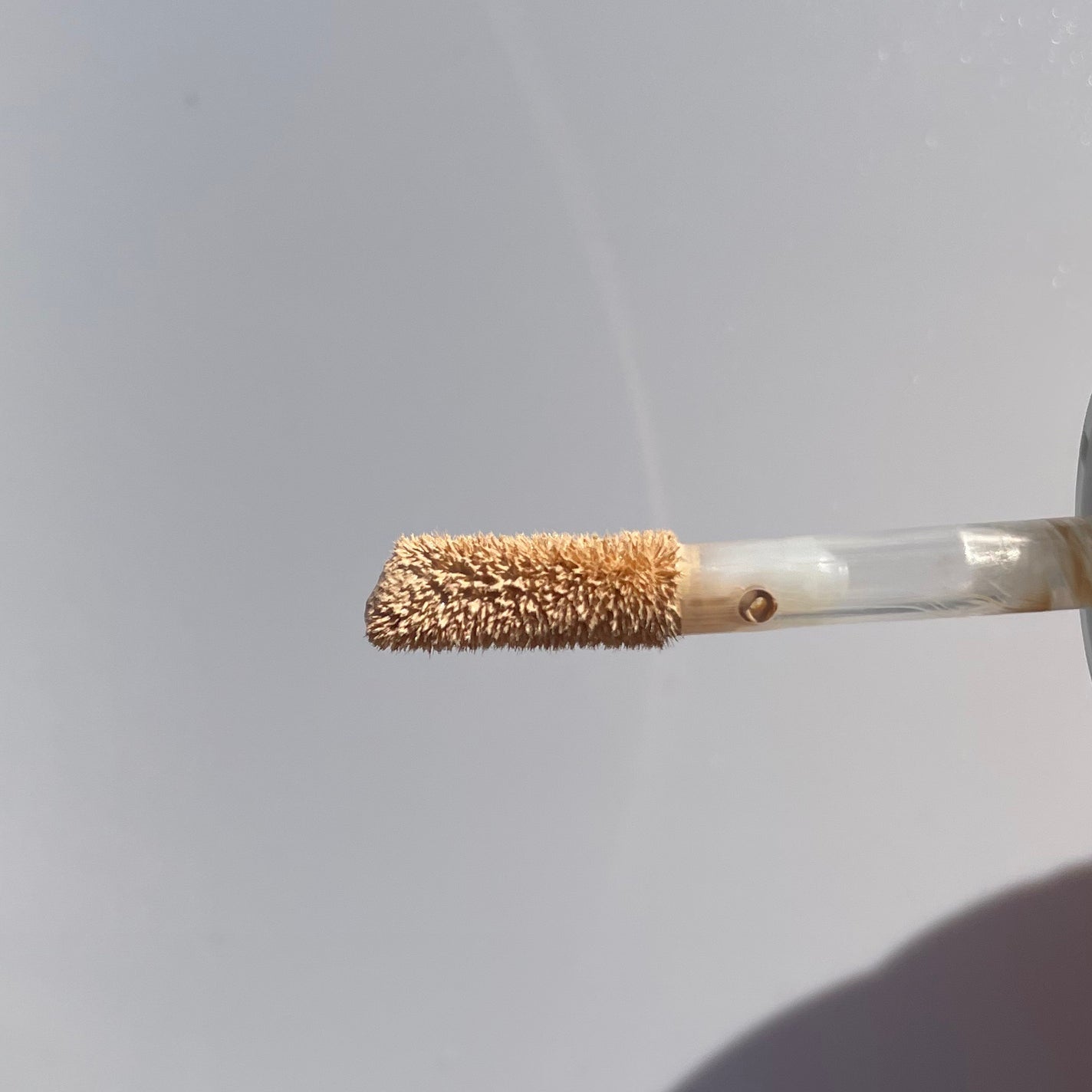 テーピングコンシーラーロングウェア/espoir/リキッドコンシーラーを使ったクチコミ(2枚目)