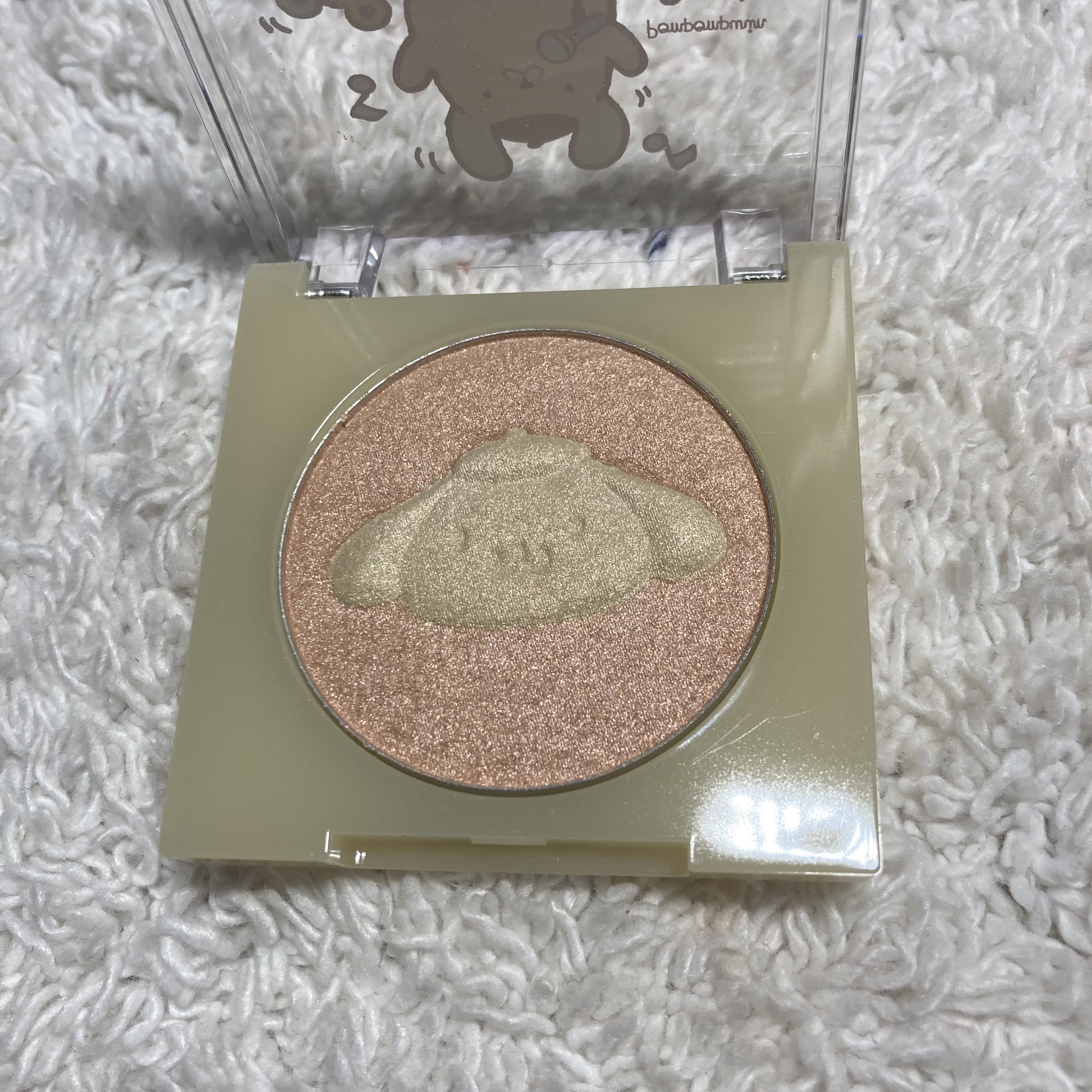 シャインキャッチャーマルチハイライター ポムポムプリン ハーモニー/i’m meme/パウダーハイライトを使ったクチコミ（2枚目）