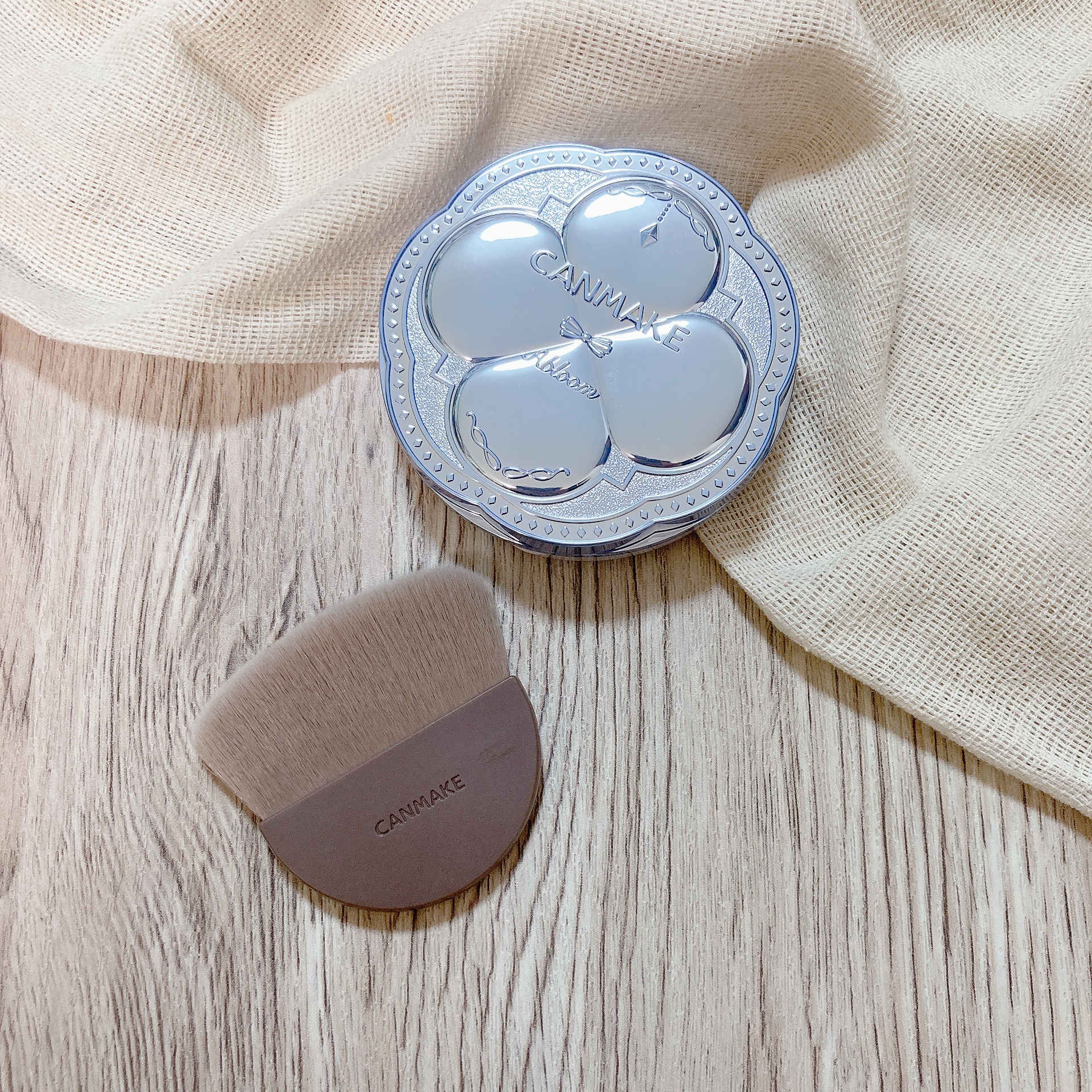 マシュマロフィニッシュパウダー　～Abloom～/キャンメイク/プレストパウダーを使ったクチコミ（1枚目）