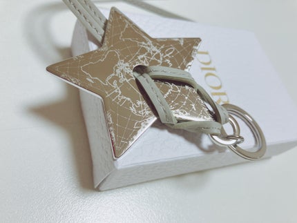 ディオールスキン フォーエヴァー クチュール ルミナイザー(クリスマス コレクション 2024 限定品)/Dior/プレストパウダーを使ったクチコミ(2枚目)