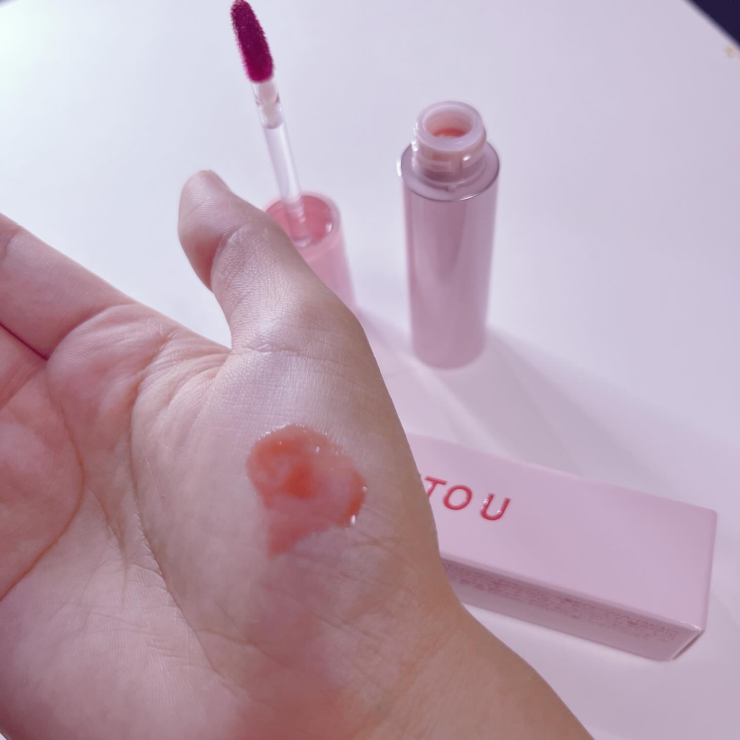 ジューシーパンピンググロス WG01 インピーチ(IN PEACH)/INTO U/リップグロスを使ったクチコミ（3枚目）