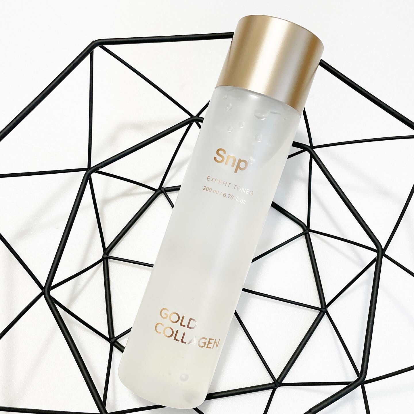 ゴールドコラーゲンエキスパートトナー/SNP/化粧水を使ったクチコミ（2枚目）