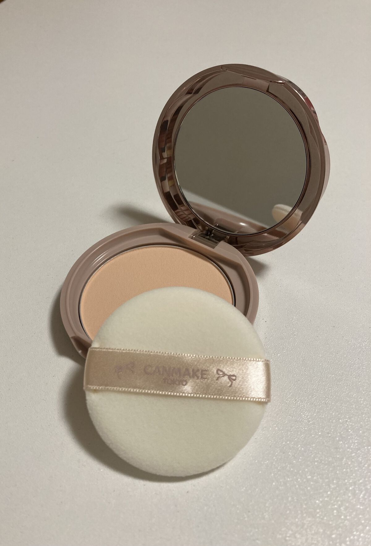 マシュマロフィニッシュパウダー MO マットオークル（新パッケージ）/キャンメイク/プレストパウダーを使ったクチコミ（3枚目）