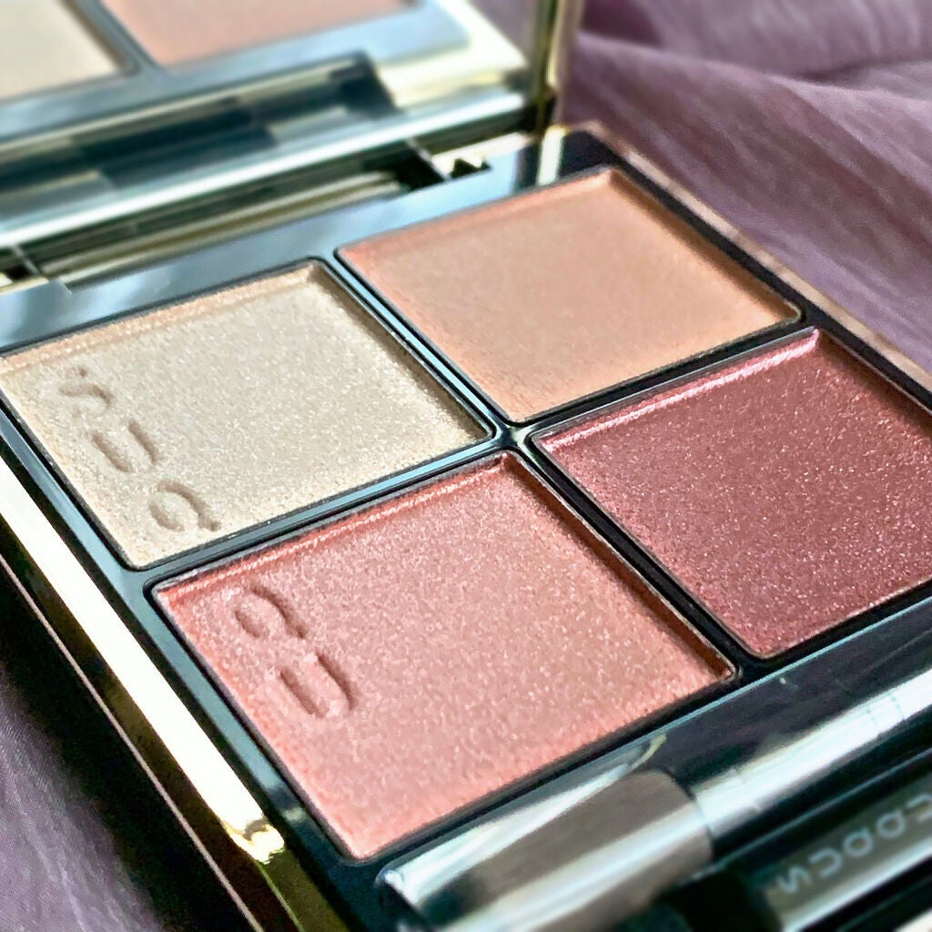 シグニチャー カラー アイズ/SUQQU/アイシャドウパレットを使ったクチコミ(2枚目)