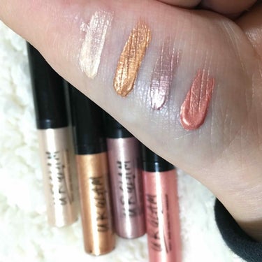 UR GLAM　LIQUID EYESHADOW/U R GLAM/リキッドアイシャドウを使ったクチコミ（2枚目）