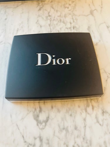 【旧】サンク クルール クチュール 629 コーラル ペイズリー/Dior/パウダーアイシャドウを使ったクチコミ（3枚目）