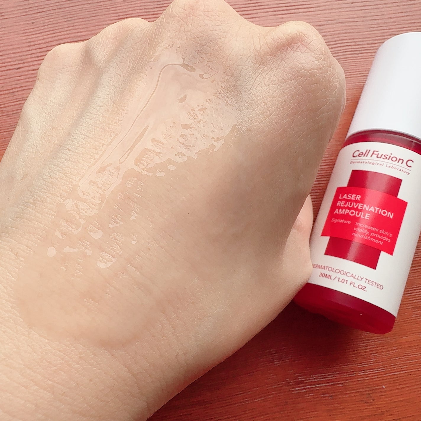 レーザーリジュバネーションアンプル/Cell Fusion C(セルフュージョンシー)/美容液を使ったクチコミ(6枚目)