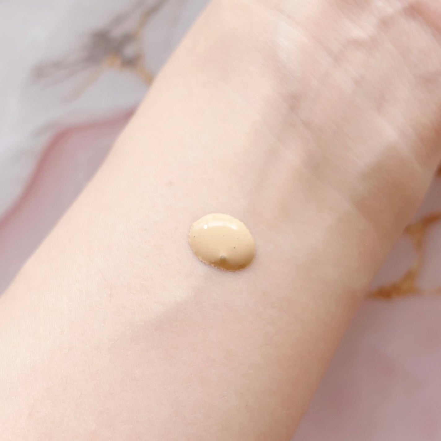 スタジオ ラディアンス セラム ファンデーション/M・A・C/リキッドファンデーションを使ったクチコミ(4枚目)