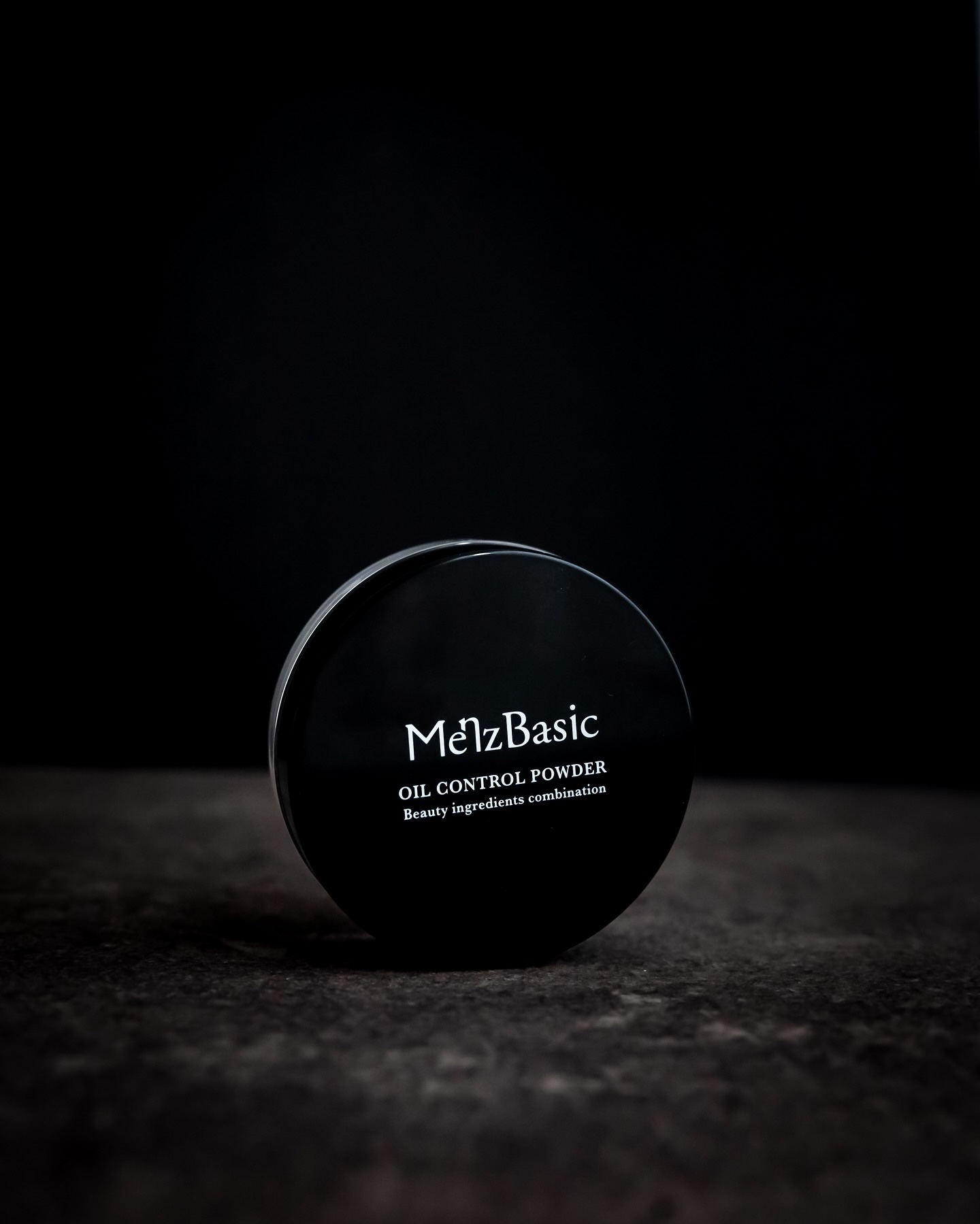 メンズベーシック テカリ防止パウダー  フェイスパウダー クリア/MenzBasic/パウダーファンデーションを使ったクチコミ（2枚目）