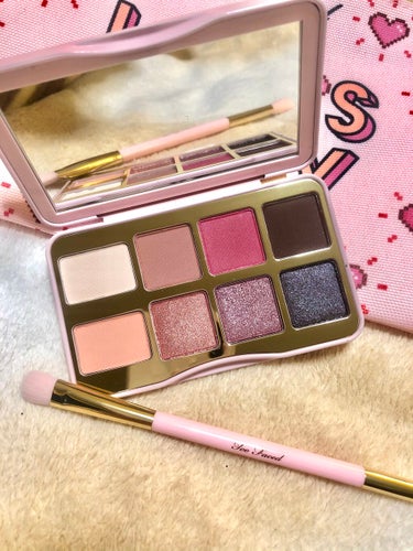 ビー マイ ラヴァ― ミニ アイシャドウ パレット/Too Faced/パウダーアイシャドウを使ったクチコミ（2枚目）