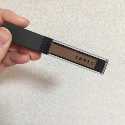 ウイスパーグロスフォーアイ/THREE/リキッドアイシャドウを使ったクチコミ(1枚目)