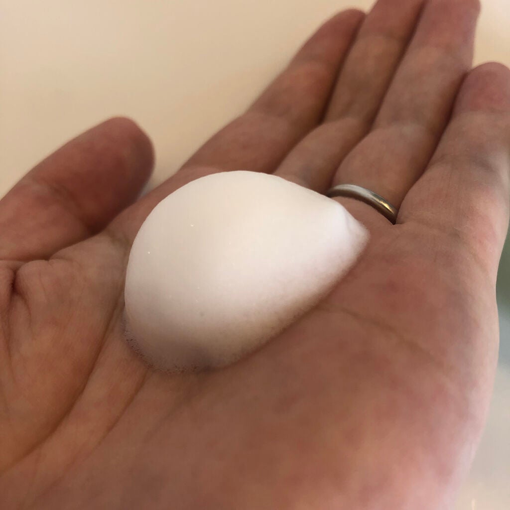 泡で出てくる寝ぐせ直し/リーゼ/ヘアムースを使ったクチコミ(5枚目)