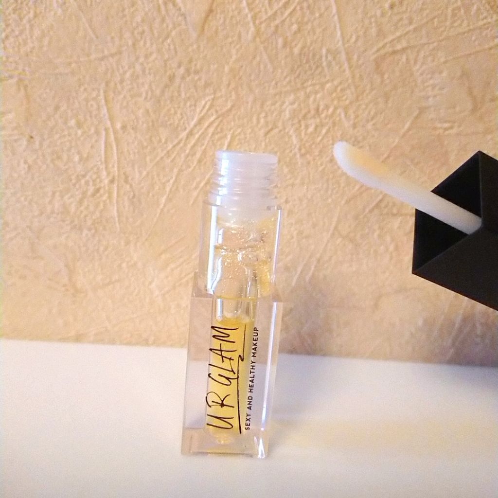 UR GLAM LIP OIL/U R GLAM/リップグロスを使ったクチコミ(2枚目)