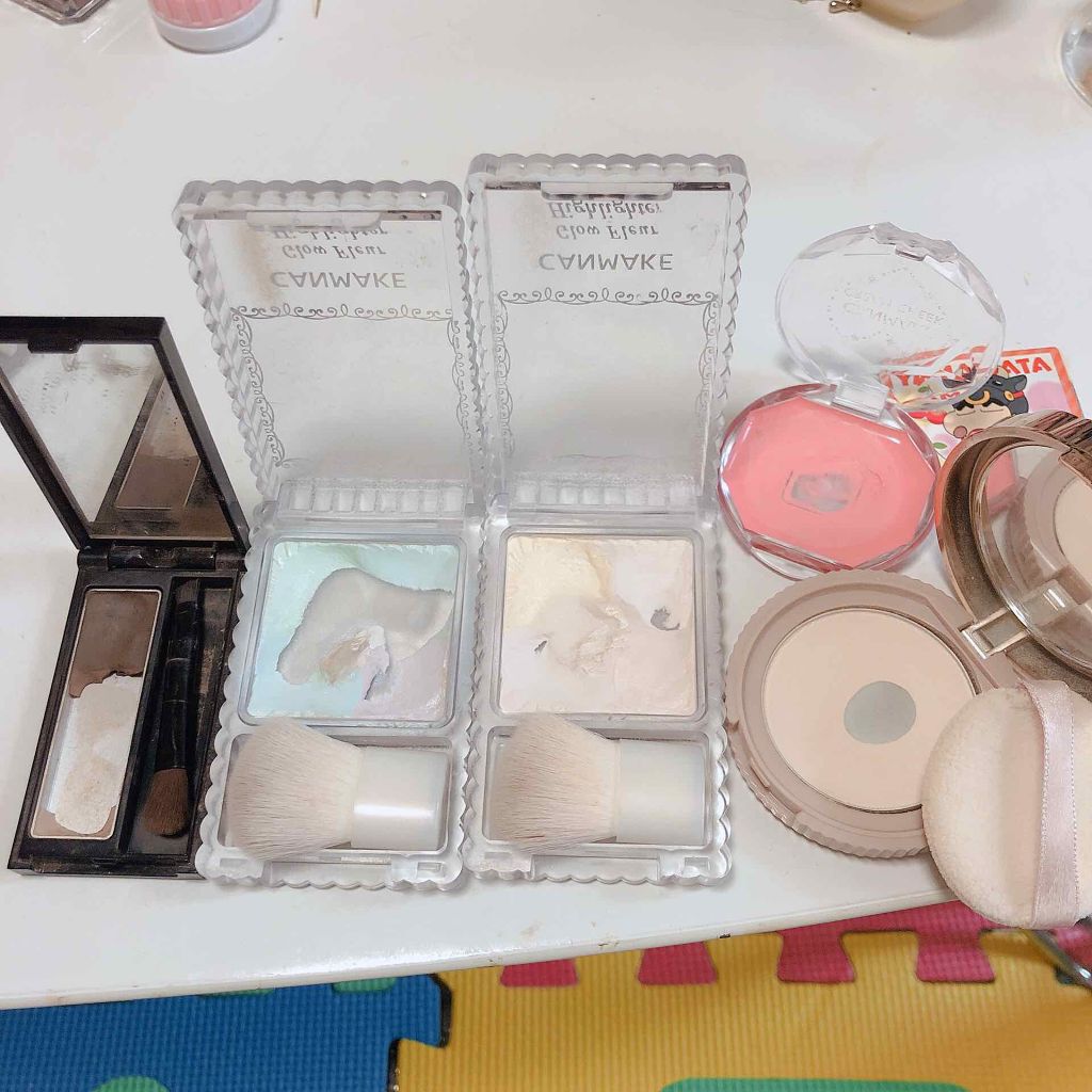 グロウフルールハイライター/キャンメイク/パウダーハイライトを使ったクチコミ（2枚目）