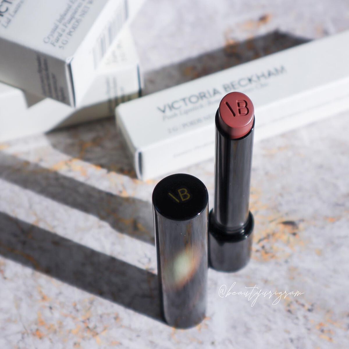 Posh Lipstick/VICTORIA BECKHAM BEAUTY/口紅を使ったクチコミ（1枚目）