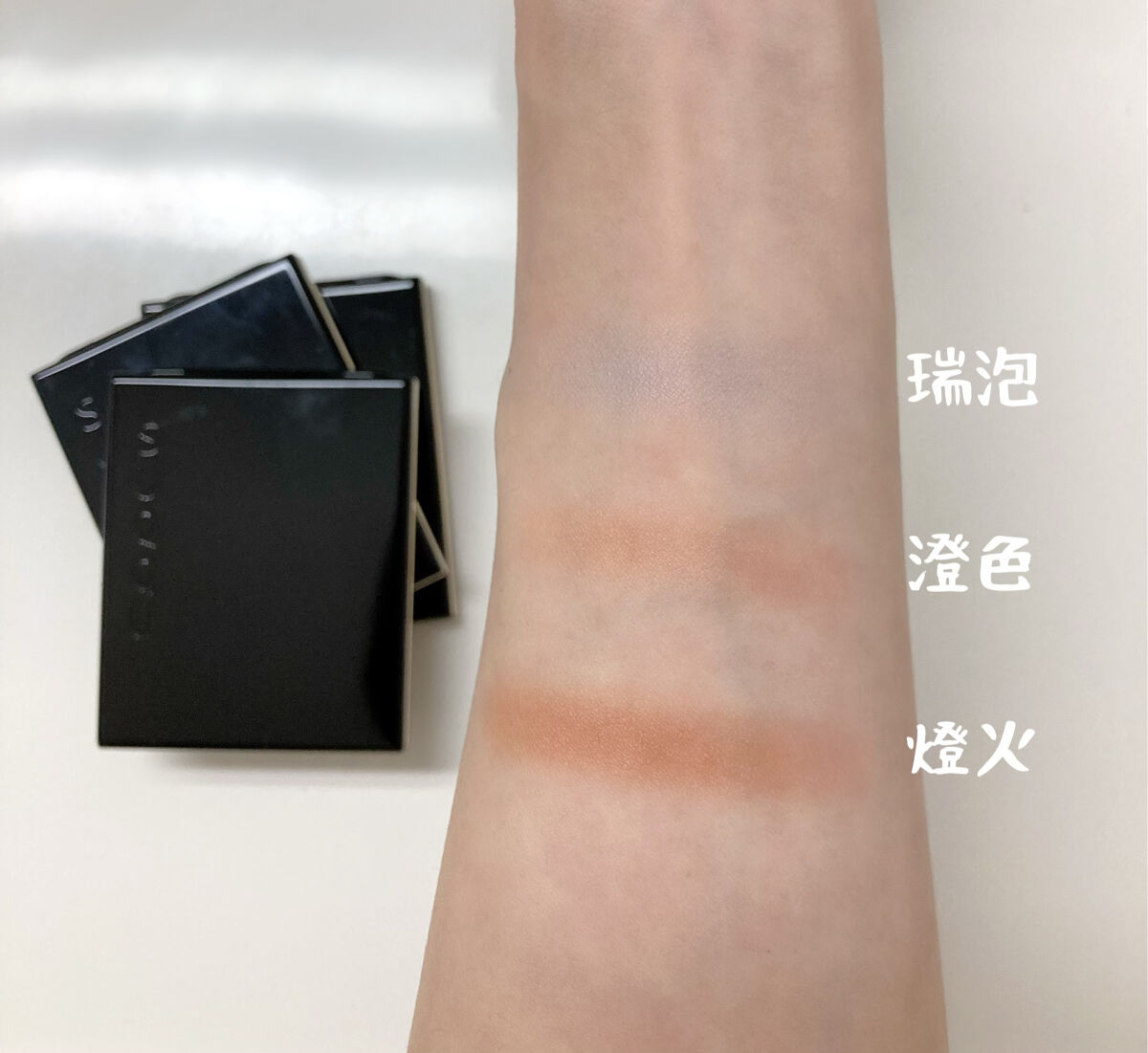 メルティング パウダー ブラッシュ/SUQQU/パウダーチークを使ったクチコミ（2枚目）