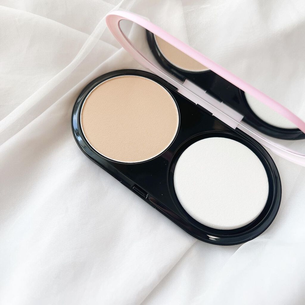 ライトフル C３ ナチュラル シルク パウダーファンデーション/M・A・C/パウダーファンデーションを使ったクチコミ（3枚目）