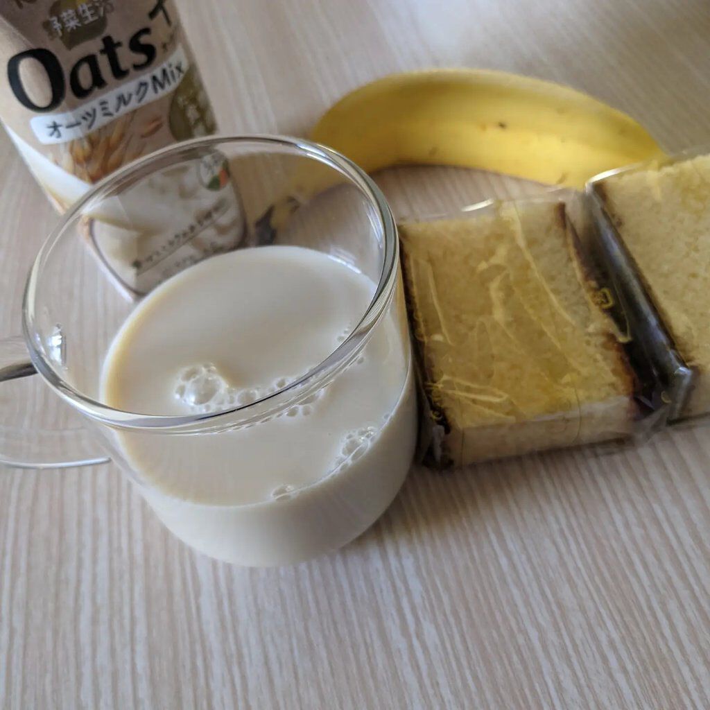 野菜生活Oats+オーツミルクMix/野菜生活１００/オーツ・アーモンドミルクを使ったクチコミ（3枚目）