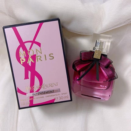 YVES SAINT LAURENT BEAUTE モン パリ オーデパルファム アンタンスのクチコミ「香りの変化がイチオシ💐
✼••┈┈••✼••┈┈••✼••┈┈••✼••┈┈••✼
YSL
.....」(1枚目)