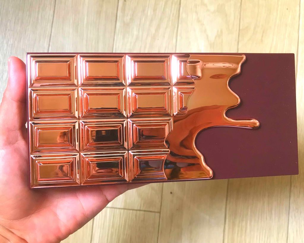 アイラブチョコレート ローズゴールド/MAKEUP REVOLUTION/アイシャドウパレットを使ったクチコミ（2枚目）