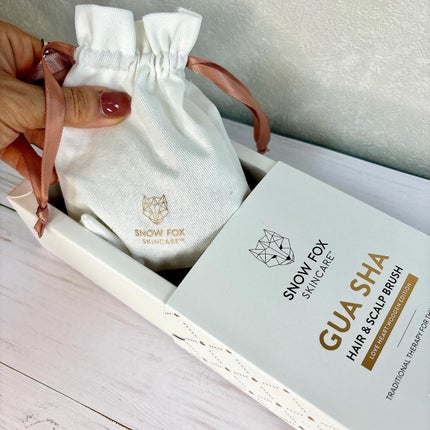 プレミアム FOX カッサ ウッド ミニハート ヘアブラシ/SNOW FOX SKINCARE/ヘアブラシを使ったクチコミ(5枚目)