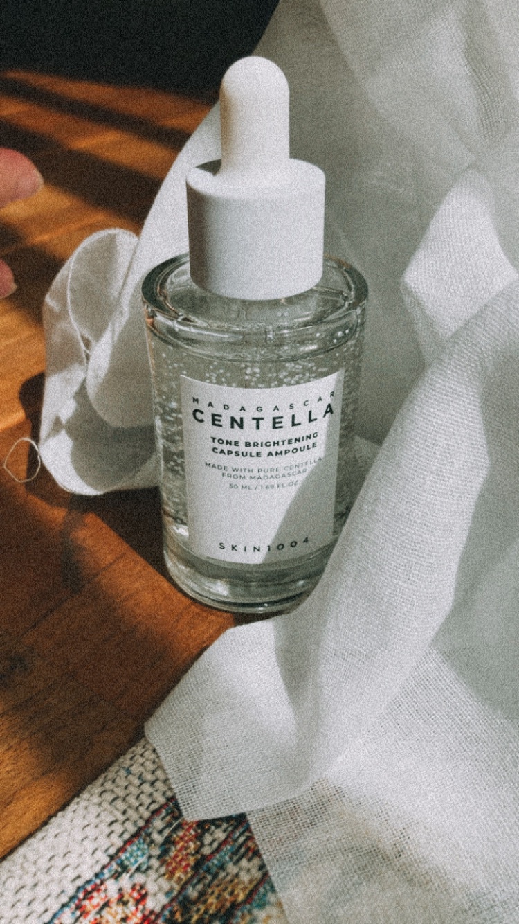 トーンブライトニング カプセルアンプル/SKIN1004/美容液を使ったクチコミ（2枚目）