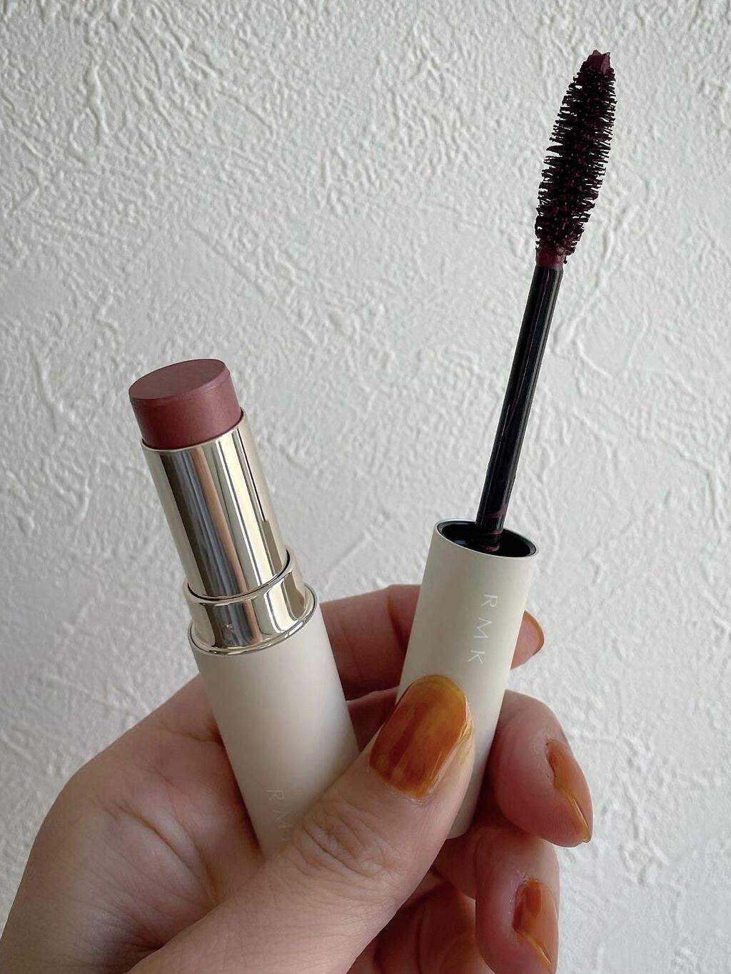 カラースティック 04 ブロンズグロー/RMK/口紅を使ったクチコミ（1枚目）