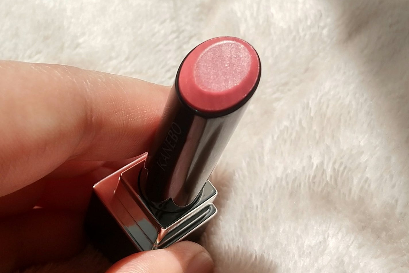 ルージュスターヴァイブラント/KANEBO/口紅を使ったクチコミ(5枚目)
