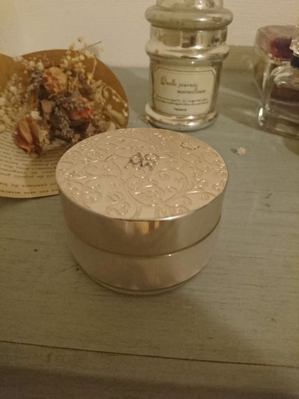 AQ MW フェイスパウダー/DECORTÉ/ルースパウダーを使ったクチコミ(1枚目)